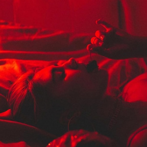 疯狂婬荡的人妻HD中文
